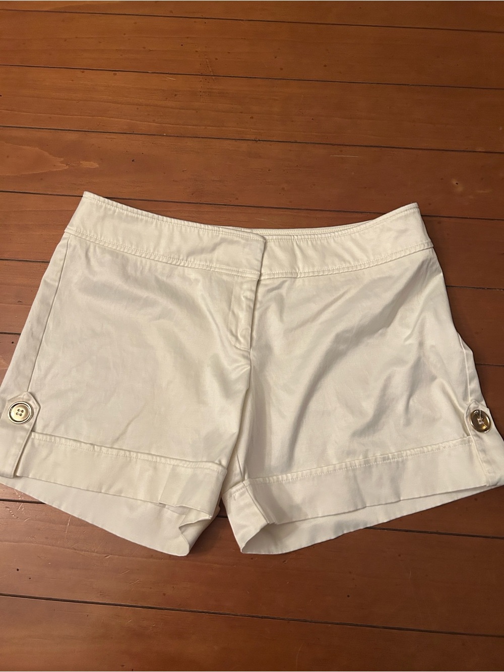 Cache Cream Glossy Shorts Gold Button Detail Size 8
